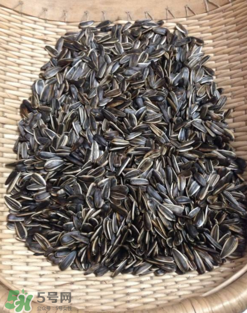 葵花籽是果實(shí)還是種子？葵花籽是堅(jiān)果嗎？