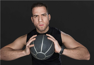 藥球適合什么人練？藥球可以自己練嗎？