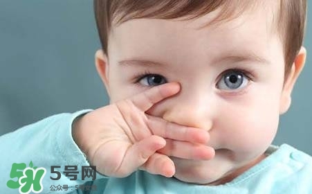 寶寶剪指甲剪到肉怎么辦？寶寶剪指甲流血了怎么辦？