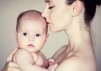 母乳到什么時(shí)候就沒營(yíng)養(yǎng)了？母乳什么時(shí)候斷最好？