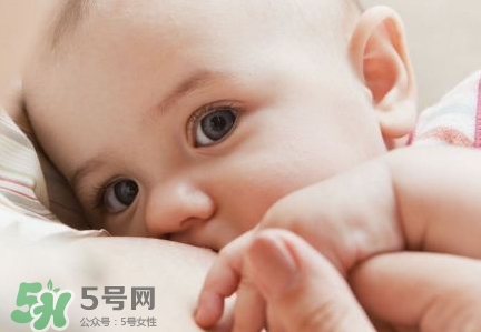 母乳能做什么？母乳可以放冰箱保鮮多久？