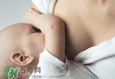 母乳能做什么？母乳可以放冰箱保鮮多久？