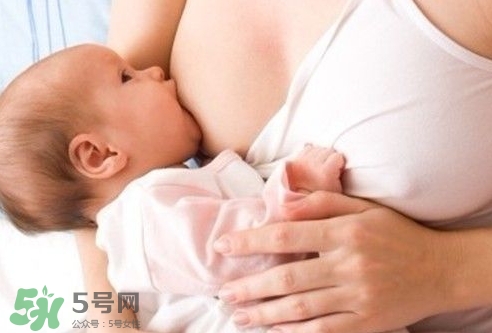 要上班了寶寶吃母乳怎么辦？要上班了寶寶不吃奶瓶怎么辦？