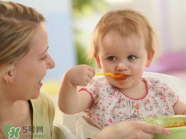 寶寶不吃輔食怎么辦？5個(gè)小妙招讓寶寶乖乖吃輔食