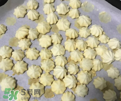溶豆豆吃了有什么好處？溶豆豆有什么營(yíng)養(yǎng)價(jià)值？