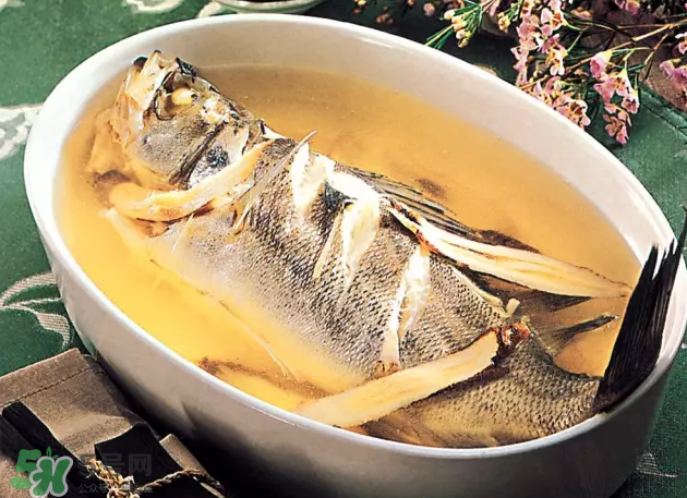 秋季養(yǎng)生食譜有哪些？秋季健康靠這些
