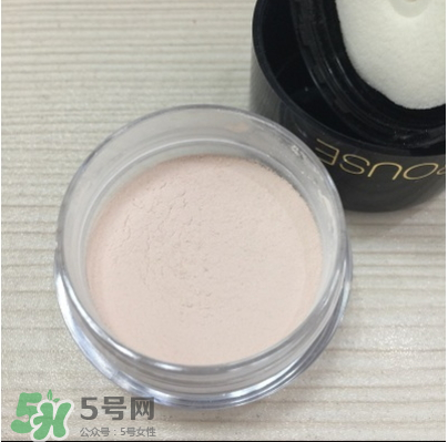 ILISYA柔色定妝蜜粉多少錢？ILISYA柔色定妝蜜粉怎么樣？