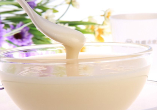 椴樹蜜是涼性還是熱性？蜂蜜涼熱性是由蜜源決定的