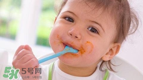 寶寶不吃輔食怎么辦？5個小妙招讓寶寶乖乖吃輔食