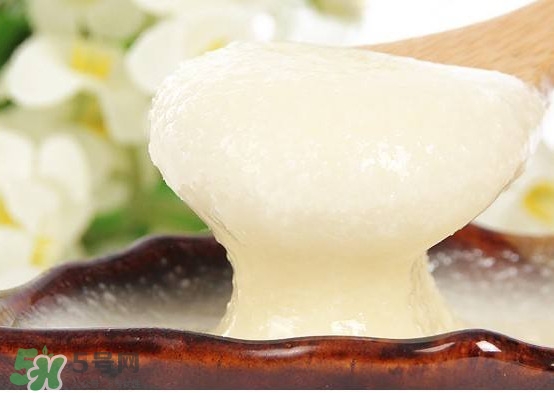椴樹(shù)蜜有什么氣味？椴樹(shù)蜜結(jié)晶看到糖怎么回事