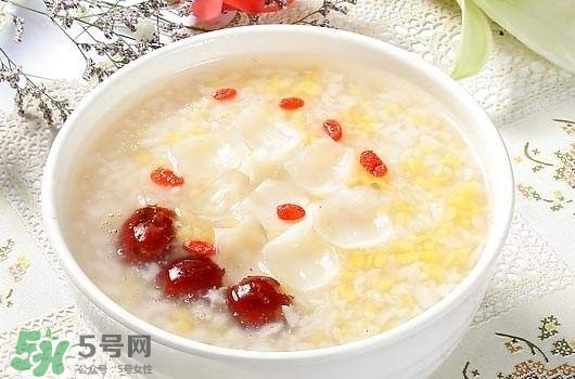 寶寶多大能吃調料？給寶寶輔食加調料的原則