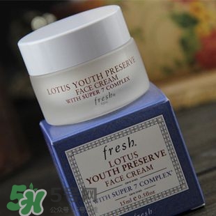 fresh馥蕾詩(shī)睡蓮滋潤(rùn)活顏面霜效果好嗎 怎么用 fresh馥蕾詩(shī)睡蓮滋潤(rùn)活顏面霜效果好嗎 怎么用