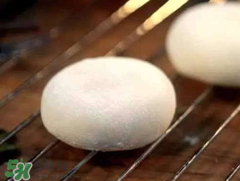 冰皮月餅為什么會裂？冰皮月餅開裂的原因