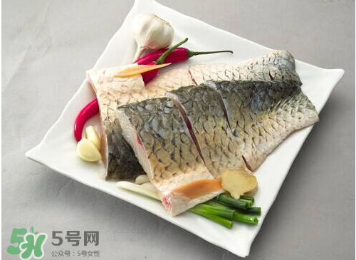 鰱魚怎么做好吃沒腥味？鰱魚怎么去腥？