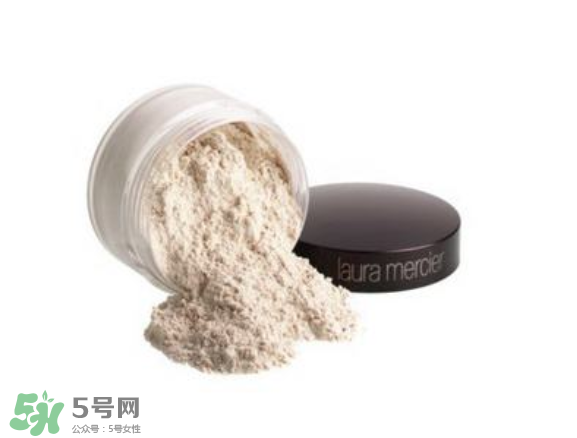 散粉粉餅定妝噴霧有什么區(qū)別？定妝產(chǎn)品推薦