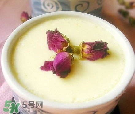 助產(chǎn)食物有哪些？孕婦生孩子時(shí)吃點(diǎn)什么？