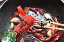 香辣蟹怎么做最好吃？香辣蟹怎么處理螃蟹？