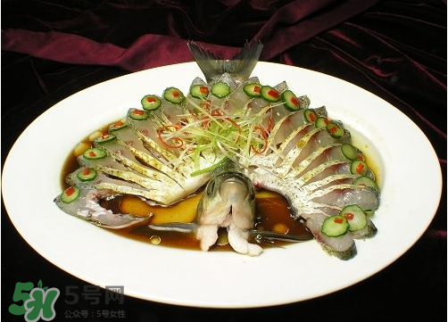 武昌魚可清蒸嗎？武昌魚蒸多久？