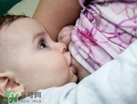 顏值低或因輸在了母乳上  母乳喂養(yǎng)的孩子更好看嗎？