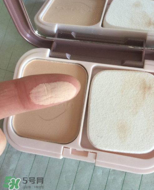 卡姿蘭粉餅好用嗎？卡姿蘭粉餅怎么樣？