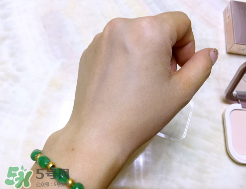 卡姿蘭粉餅多少錢(qián)？卡姿蘭粉餅專(zhuān)柜價(jià)格