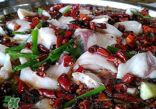 水煮魚可以放什么蔬菜？水煮魚可以放香菇嗎？