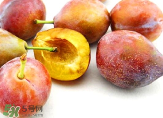 新鮮西梅皮可以吃嗎？西梅皮的功效與作用