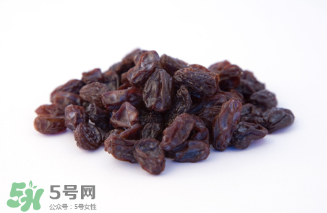 西梅干真的能解決便秘嗎？西梅干怎么吃治便秘？
