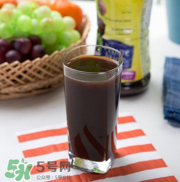 西梅汁怎么喝治便秘？便秘吃什么最快排便？