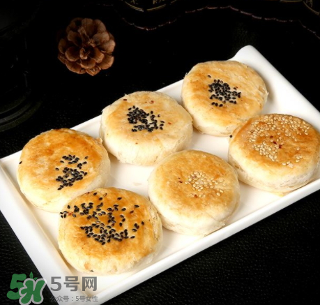 板栗餅吃了會(huì)胖嗎？吃板栗餅會(huì)上火嗎？