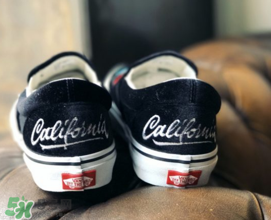 vans橫須賀紀念款slip-on板鞋多少錢_在哪買？