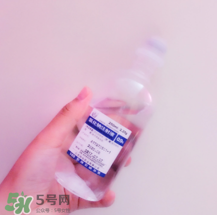 生理鹽水可以洗眼睛嗎？生理鹽水洗眼睛好不好？