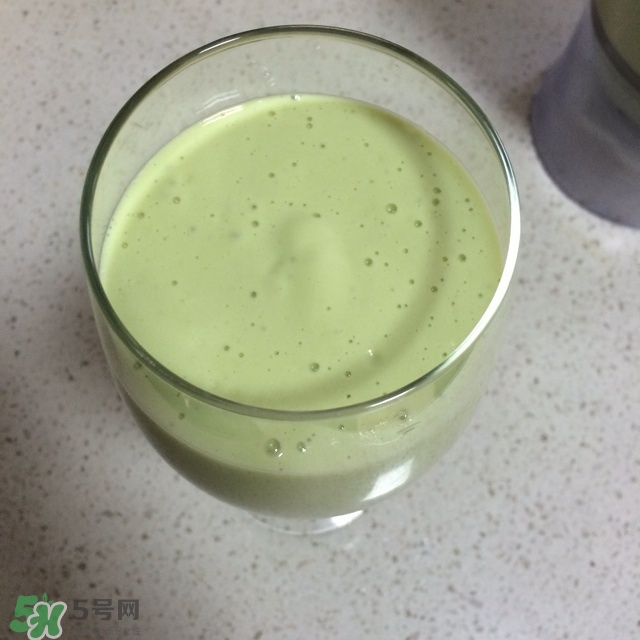 牛油果奶昔怎么做？牛油果奶昔的功效