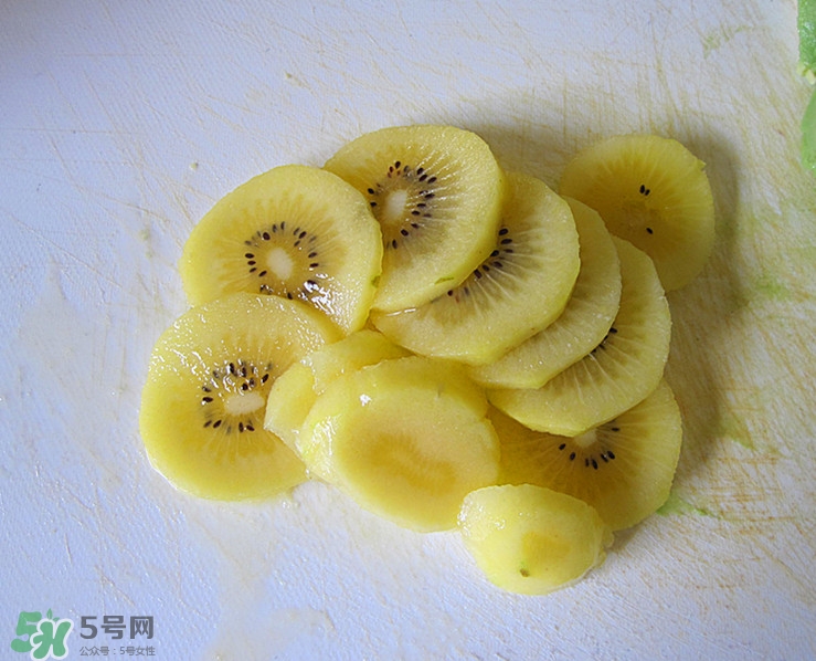 牛油果沙拉怎么做？牛油果沙拉用什么醬？