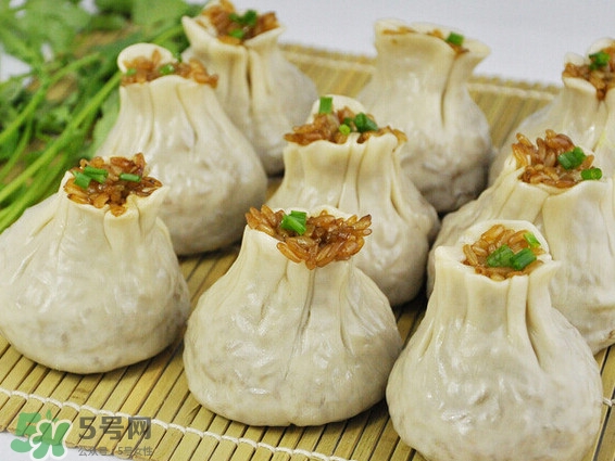 燒麥?zhǔn)鞘裁礀|西？燒麥?zhǔn)悄睦锏奶禺a(chǎn)？