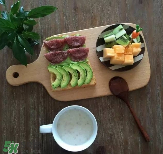 牛油果是什么味道？牛油果是甜的嗎？