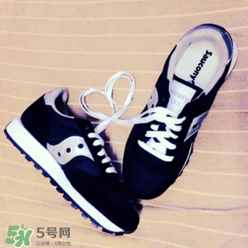 saucony一般多少錢？索康尼和亞瑟士哪個好？