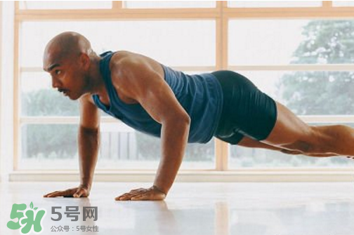 波比跳能減肚子嗎？波比跳做多少能減脂？