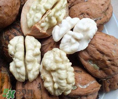 鮮核桃是涼性還是熱性？鮮核桃是發(fā)物嗎？