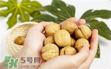 核桃怎么挑選好壞？怎么辨別核桃的好壞？