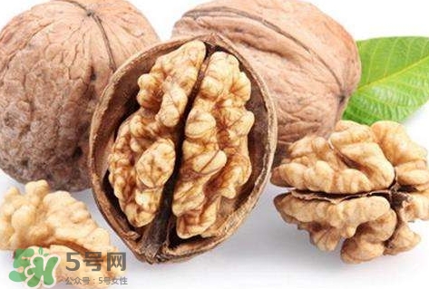 核桃與什么食物相克？核桃和什么一起吃有營(yíng)養(yǎng)？