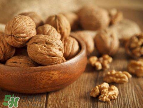 核桃與什么食物相克？核桃和什么一起吃有營(yíng)養(yǎng)？
