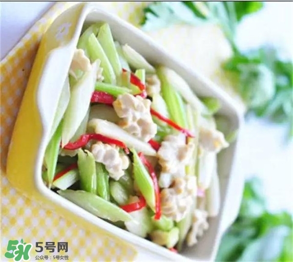 新鮮核桃怎么吃？新鮮核桃怎么給寶寶吃？