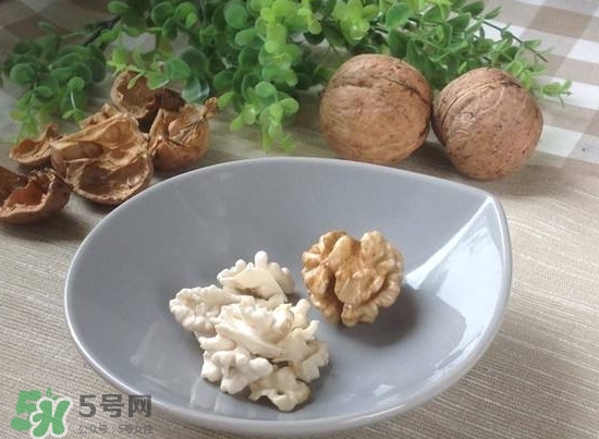 新鮮核桃怎么吃？新鮮核桃怎么給寶寶吃？