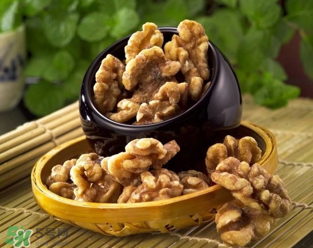 核桃什么時候吃最好？核桃一次吃多少為宜？