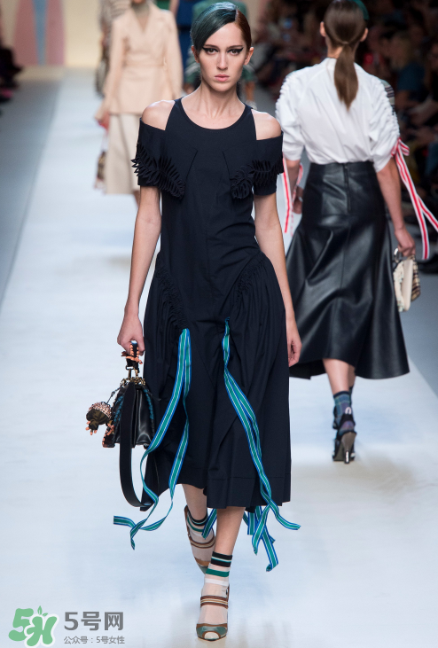 fendi2018春夏系列怎么樣_好看嗎_款式有哪些？