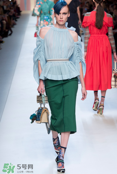 fendi2018春夏系列怎么樣_好看嗎_款式有哪些？