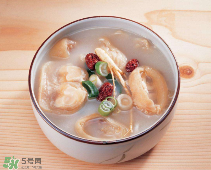 燉湯時(shí)間是不是越長(zhǎng)越好？湯里營(yíng)養(yǎng)多嗎？