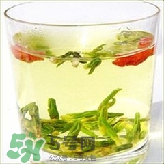醋泡洋蔥能降血壓嗎？哪些食物可以降血壓？