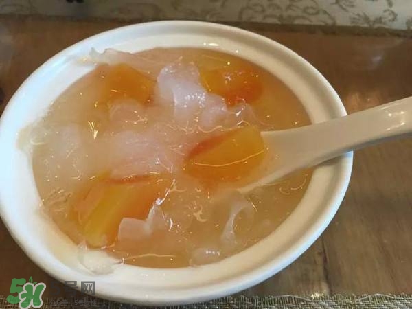 雪蛤和燕窩能一起燉嗎？雪蛤燕窩一起燉有什么功效作用